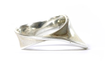 Lot 1083 - A silver Georg Jensen 'Mobius' ring