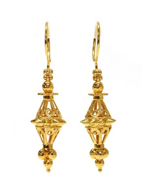 Lot 192 - A pair of gold lantern style drop earrings