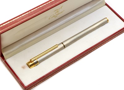 Lot 229 - A Must de Cartier fountain pen