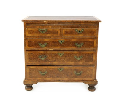 Lot 290 - A walnut chest of drawers