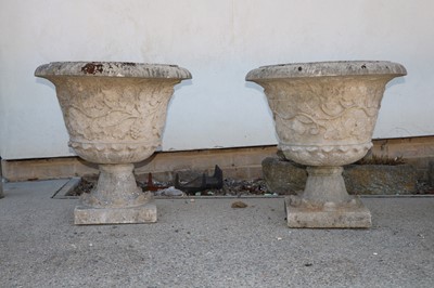 Lot 452 - A pair of Haddonstone planters