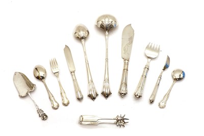 Lot 38 - A collection of silver and silver plated items