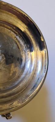Lot 59 - A Georgian silver baluster mug