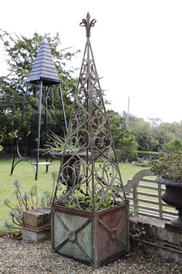 Lot 812 - A pair of iron obelisks