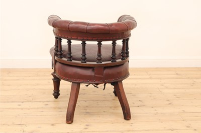 Lot 402 - A Victorian horseshoe backed chair