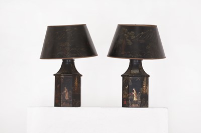 Lot 473 - A pair of Regency-style chinoiserie toleware table lamps