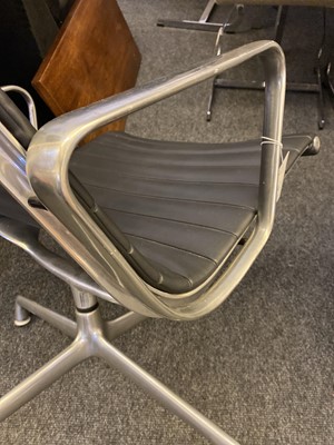 Lot 488 - Three 'EA116' Aluminium Group lobby chairs