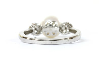 Lot 1262 - A white gold cultured freshwater pearl and diamond ring