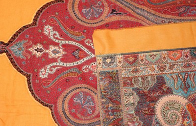 Lot 282 - A silk Kashmir shawl