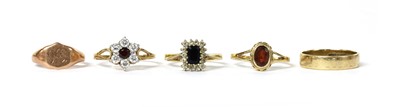 Lot 1395 - Five 9ct gold rings