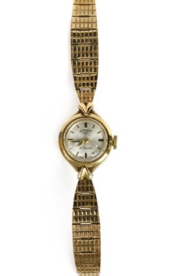 Lot 1326 - A ladies' 9ct gold Rotary mechanical bracelet watch