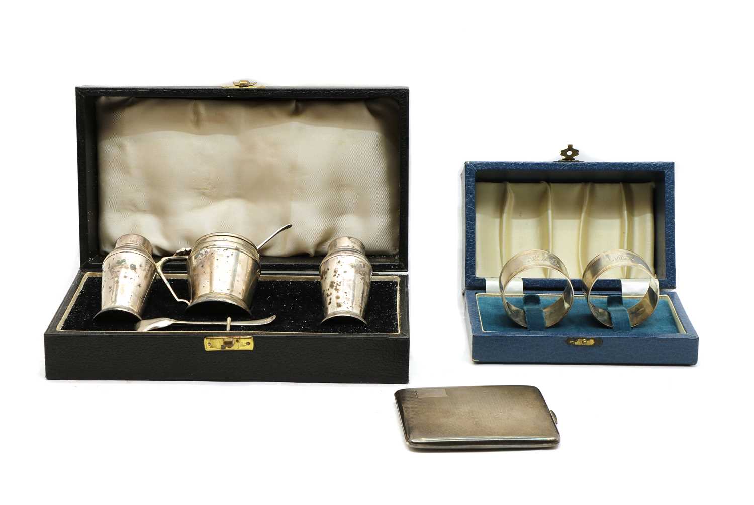 Lot 17 - Silver items
