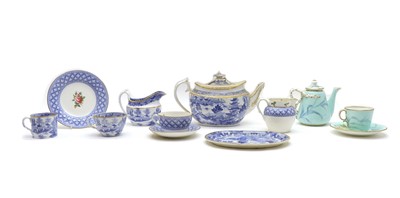 Lot 264 - A New Hall blue and white part tea and coffee service