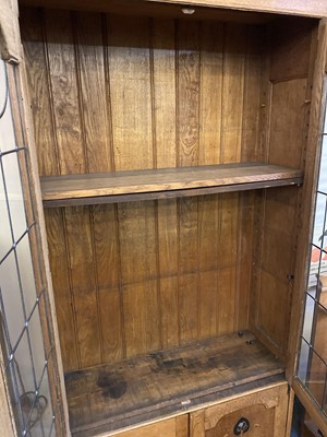Lot 164 - An Arts and Crafts oak bookcase