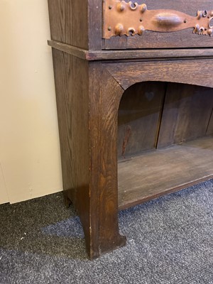 Lot 195 - An Arts and Crafts oak bookcase