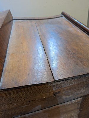 Lot 273 - A mahogany and glazed cabinet