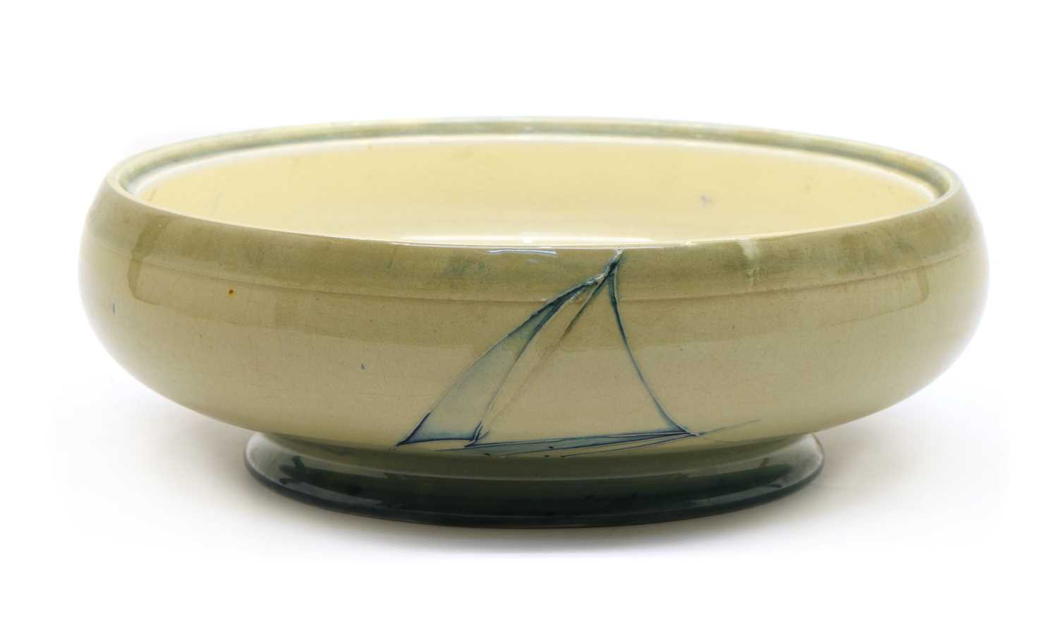 Lot 184 - A Moorcroft shallow bowl