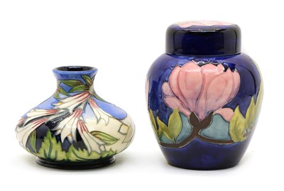 Lot 199 - Two modern Moorcroft pottery items