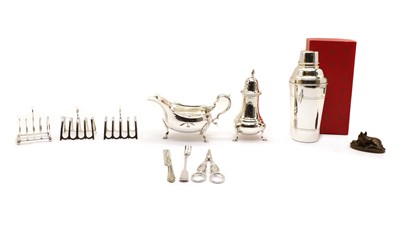 Lot 70 - Silver and silver plated items