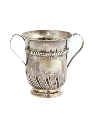 Lot 194 - A George III silver two-handled cup