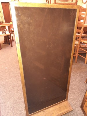 Lot 512 - A French lacquered screen