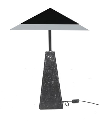 Lot 513 - An Italian 'Abat Jour' table lamp