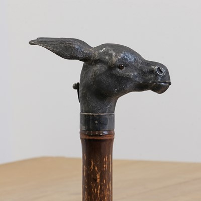 Lot 110 - A silver 'spitting' donkey's head automaton walking stick