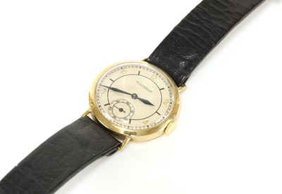 Lot 340 - A gentlemen's 9ct gold Jaeger-LeCoultre mechanical strap watch