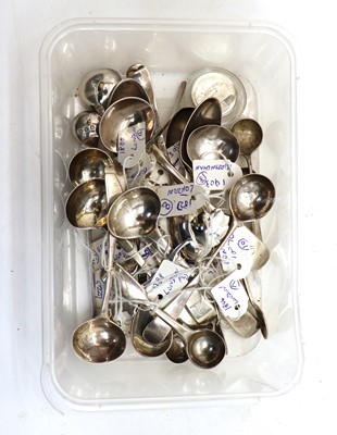 Lot 57 - An assortment of Georgian, Victorian and early 20th century condiment and coffee spoons
