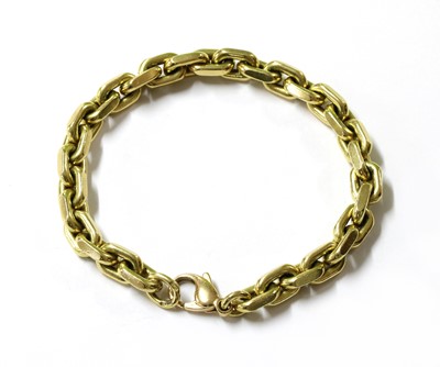 Lot 173 - An 18ct gold bracelet