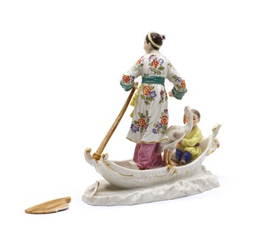 Lot 272 - A Meissen chinoiserie figure group 20th century