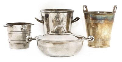 Lot 344 - A Christofle silver-plated tureen and cover