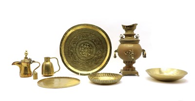 Lot 148 - A collection of brass items