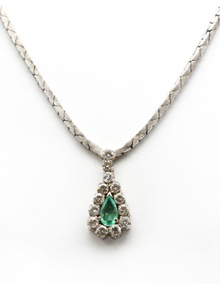 Lot 163 - Three pieces of emerald and diamond jewellery