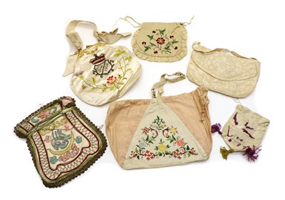 Lot 261A - A collection of six bags and purses