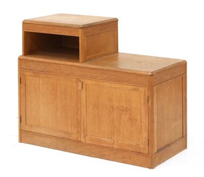 Lot 221 - An oak bedside cabinet