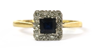 Lot 255 - A gold sapphire and diamond cluster ring