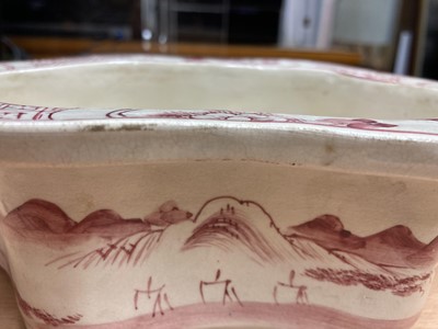 Lot 174 - A Chinese planter