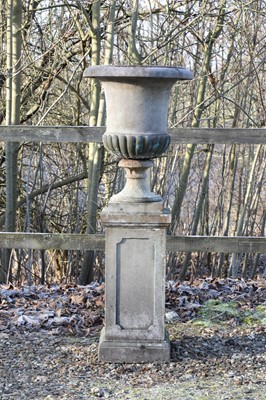 Lot 533 - A composite stone campana urn