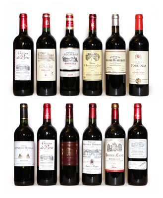 Lot 65 - A collection of red Bordeaux wines