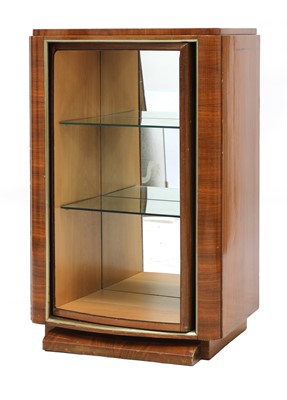 Lot 290 - An Art Deco walnut bar cabinet