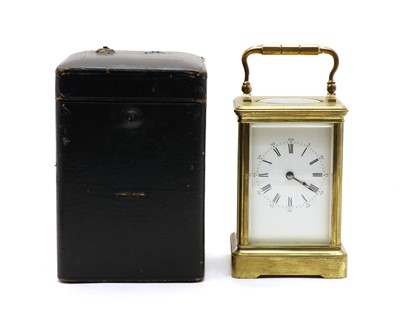 Lot 199 - An early 20th century brass cased carriage clock