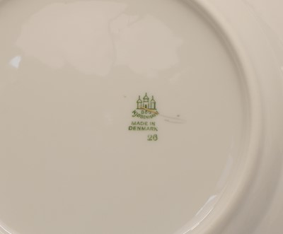 Lot 266 - An eighty piece bone china dinner and breakfast service