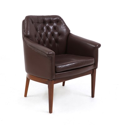 Lot 479 - A chocolate brown leather desk chair