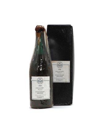 Lot 311 - Massandra Collection, Liqueur White Muscat, 1945 (1, presentation box)