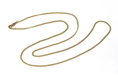 Lot 40 - A gold curb link chain