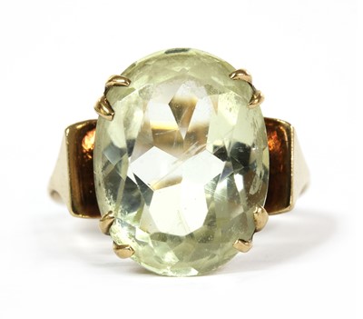 Lot 224 - A 9ct gold single stone citrine ring