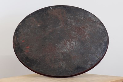 Lot 492 - A large toleware tray