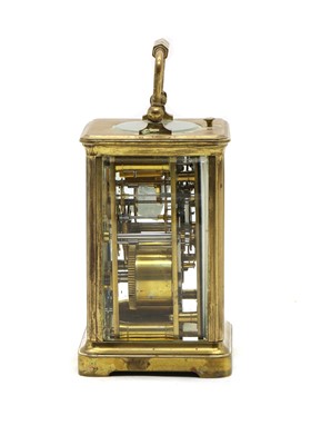 Lot 262 - A brass repeater carriage clock