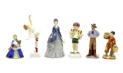 Lot 104 - A collection of Royal Worcester porcelain figures